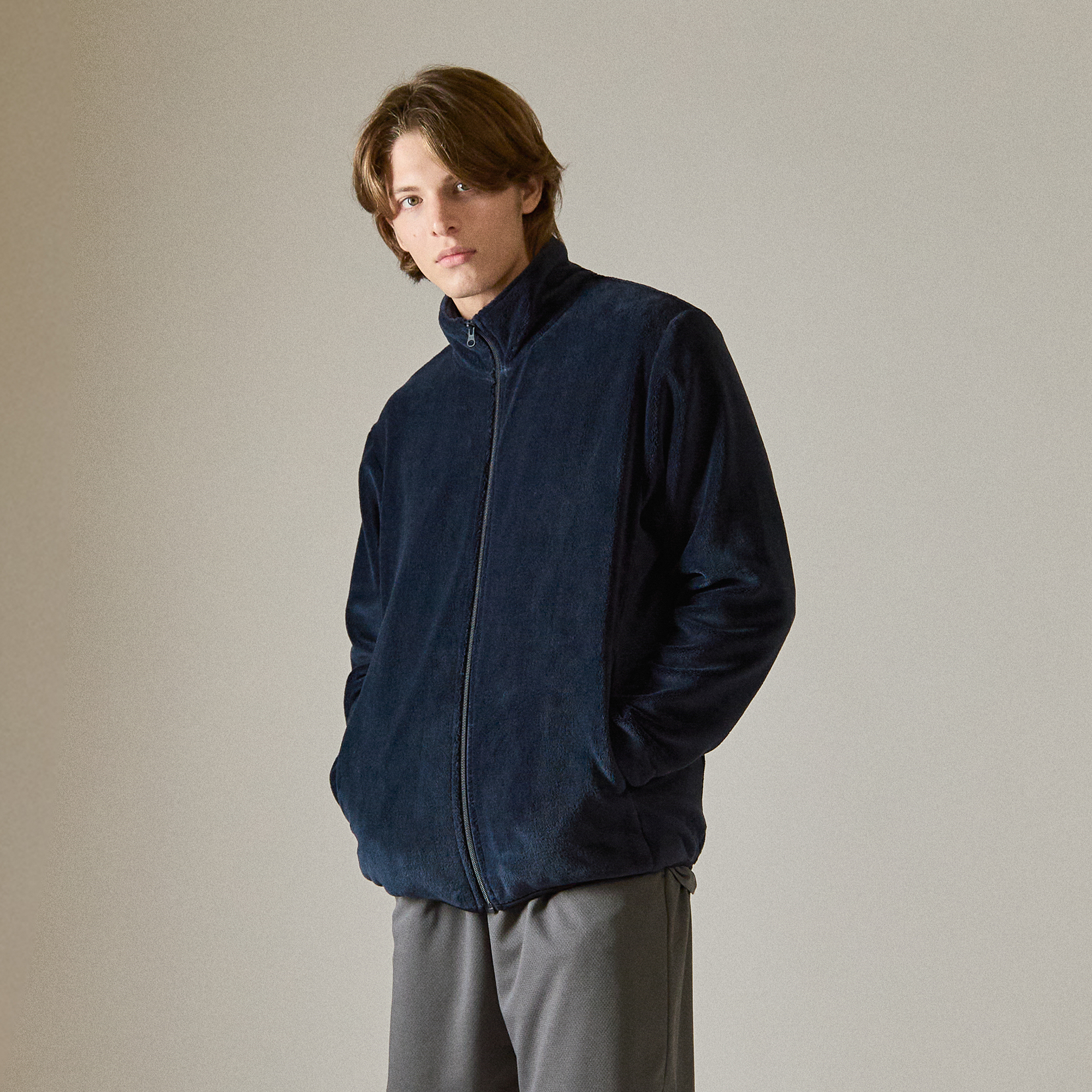 가성비 플리스자켓 추천! 베이직하우스 플러피 플리스 레귤러핏 집업 재킷으로 따뜻하고 멋스럽게!