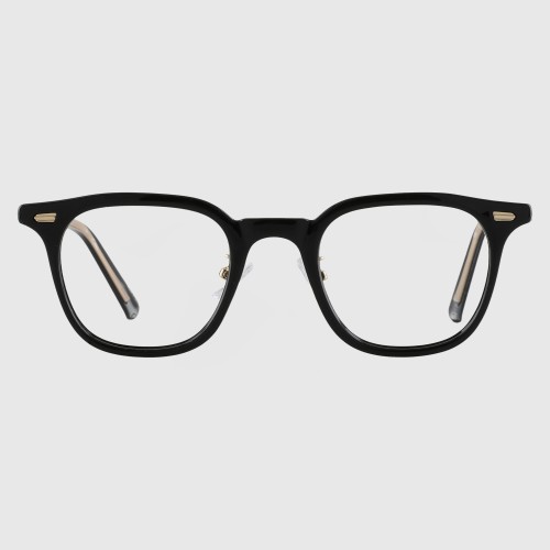 요즘 대세! 긱시크 안경테로 스타일과 눈 건강 다 잡기 2 요즘 대세! 긱시크 안경테로 스타일과 눈 건강 다 잡기