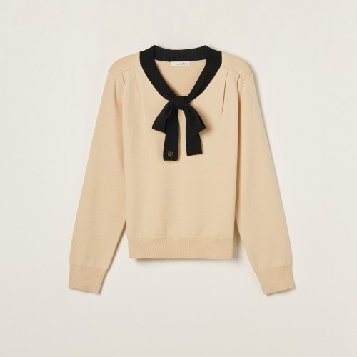 로엠 배색 타이 스웨터 RMKAF23RT1, 가을 겨울 데일리룩 완벽템!