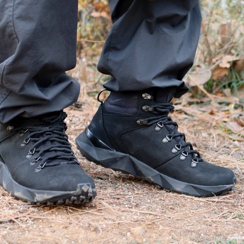 겨울 산행, 따뜻하고 안전하게! 컬럼비아 여성용 등산화 솔직 리뷰