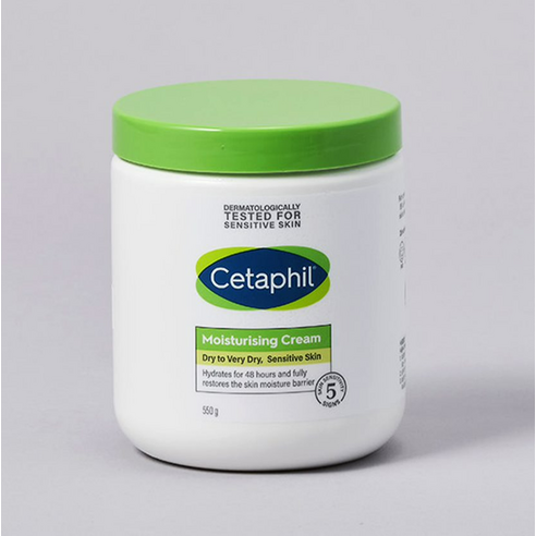 건조함 끝! **세타필 모이스춰라이징 크림** 550g으로 온 가족 피부 지키기