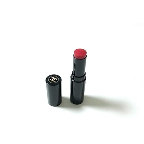 건조한 입술에 생기를! 샤넬 레 베쥬 헬시 글로우 립밤 솔직 리뷰