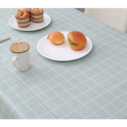 식탁 위 작은 혁명, PVC 방수 식탁보로 매일매일 새것처럼!