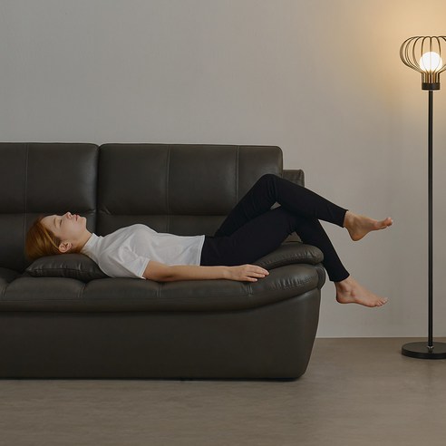 우리 집 거실의 품격! 퍼리든 누벨라 가죽 쇼파, 직접 써보니 대만족!