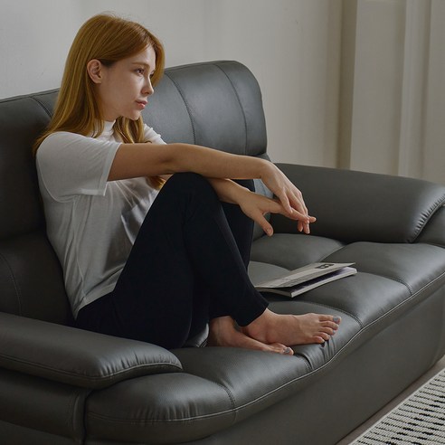 우리 집 거실의 품격! 퍼리든 누벨라 가죽 쇼파, 직접 써보니 대만족!