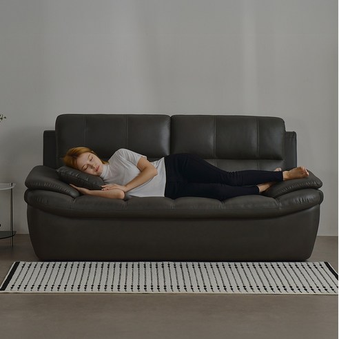 우리 집 거실의 품격! 퍼리든 누벨라 가죽 쇼파, 직접 써보니 대만족!