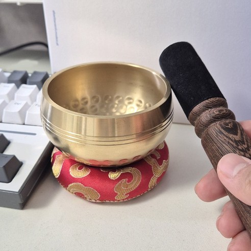 초보자도 감동! 완벽한 싱잉볼 세트로 시작하는 힐링 명상