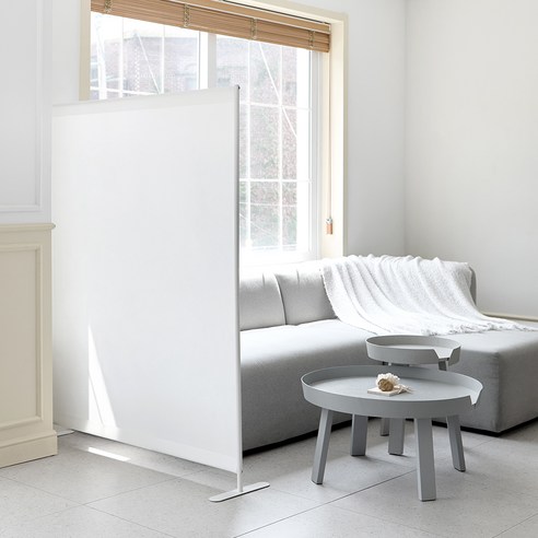 내 공간에 아늑함을 더하다: 까사마루 심플 스탠드형 가림막 파티션 후기