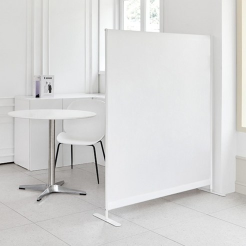 내 공간에 아늑함을 더하다: 까사마루 심플 스탠드형 가림막 파티션 후기