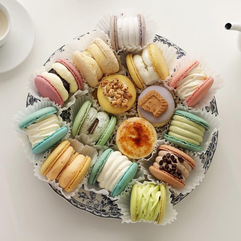 황홀스레 수제 뚱카롱, 이 쫀득함 실화? 마카롱 선물세트로 완벽해!