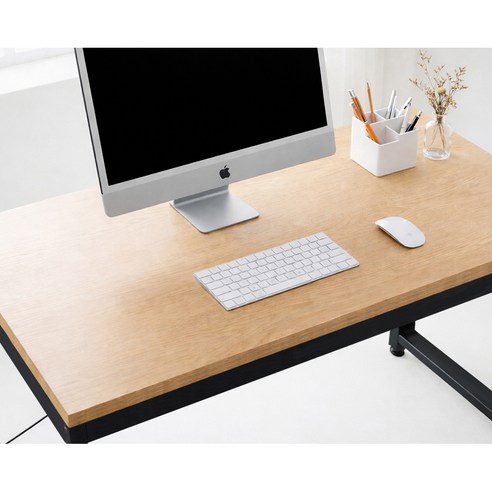 코멧 멀티 책상 1260으로 나만의 완벽한 홈 오피스 만들기!