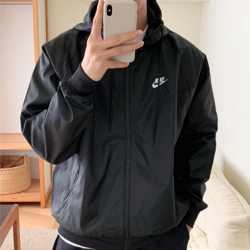 가을 필수템! [매장정품] 나이키 바람막이, 왜 윈드러너 우븐 후디 재킷을 선택해야 할까?